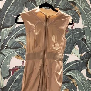 BEBE zip front nude/beige dress